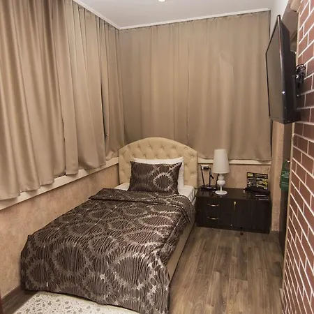 호텔 Boutique Restaurant Gloria 티라나