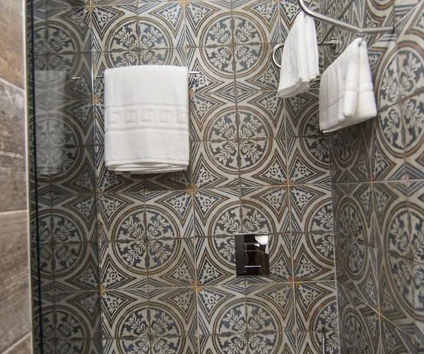 Boutique Restaurant Gloria 4*