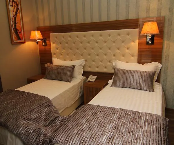 酒店 Boutique Restaurant Gloria 地拉那