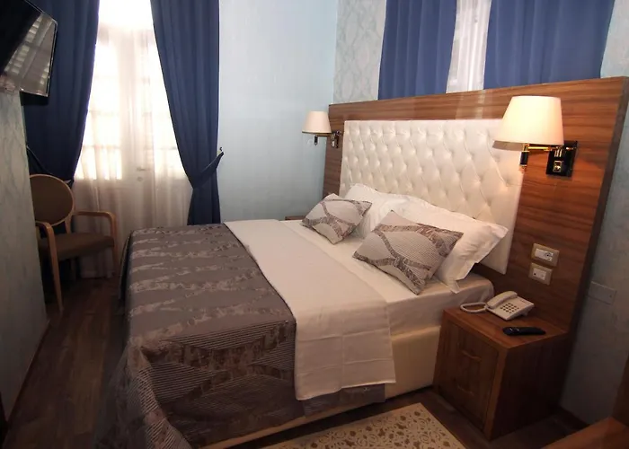 Boutique Restaurant Gloria 酒店