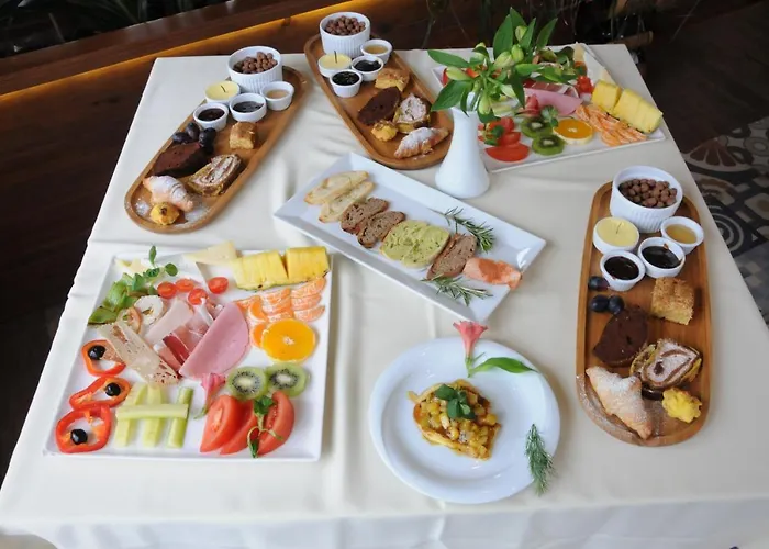 Boutique Restaurant Gloria Szálloda 4*