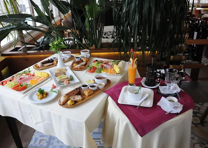 Boutique Restaurant Gloria 酒店 4*