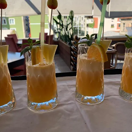 Boutique Restaurant Gloria 4* Tirana