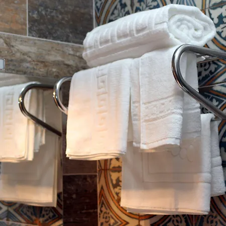 Boutique Restaurant Gloria Hotel 4*