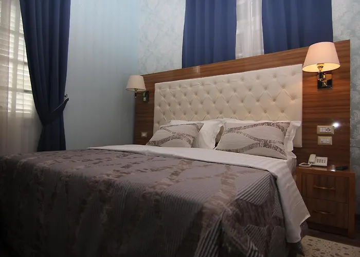 Boutique Restaurant Gloria 4* Tirana