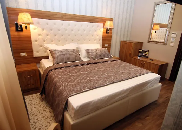 Boutique Restaurant Gloria 4* Tirana